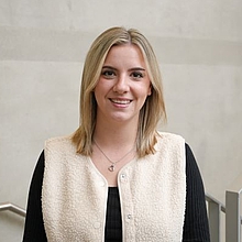 Nina Bertsch Portrait